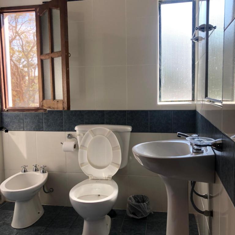 Hostal Los Faroles Chicoana - Habitación Doble con baño privado - 9