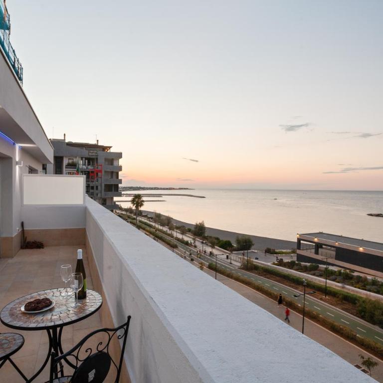 GuestHost - Tramonto sul mare Bari Apartment near the airport - Appartamento con 1 Camera da Letto - 24