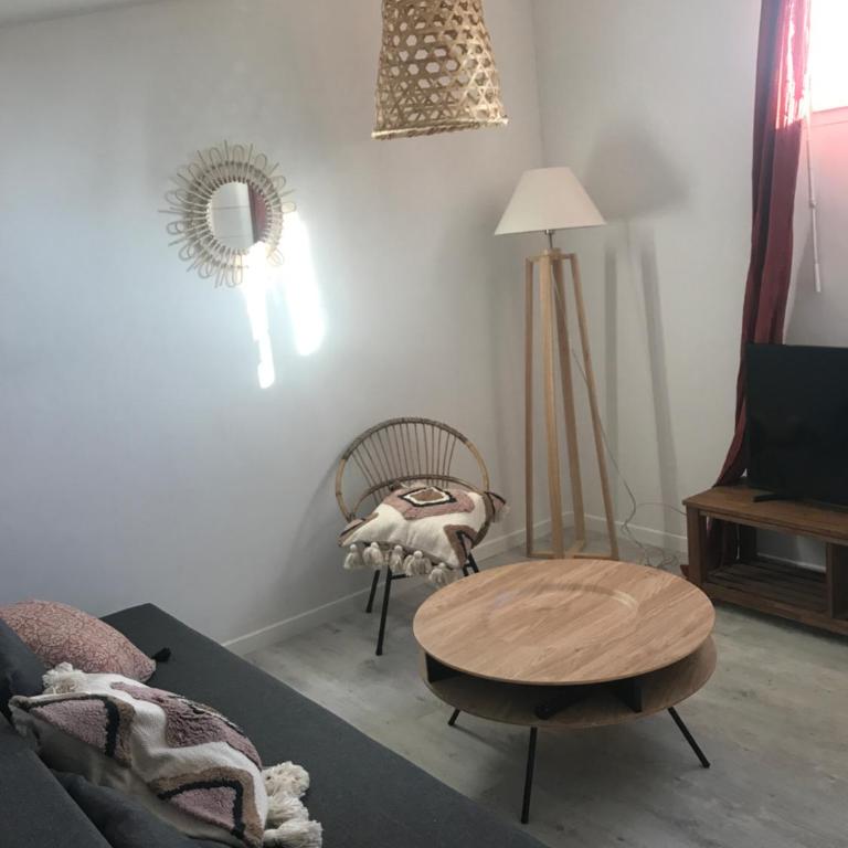 Ecolodge Appartements 2 pièces cosy gare - Appartement Standard - 8