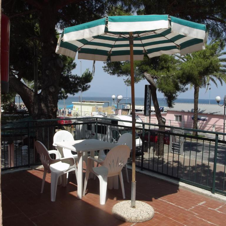 Appartamenti Camping Rivamare - Appartamento con Vista Mare - 10