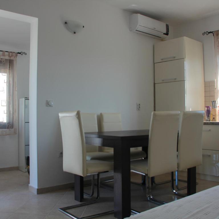 Apartments Aneta - Apartman sa Balkonom - 7