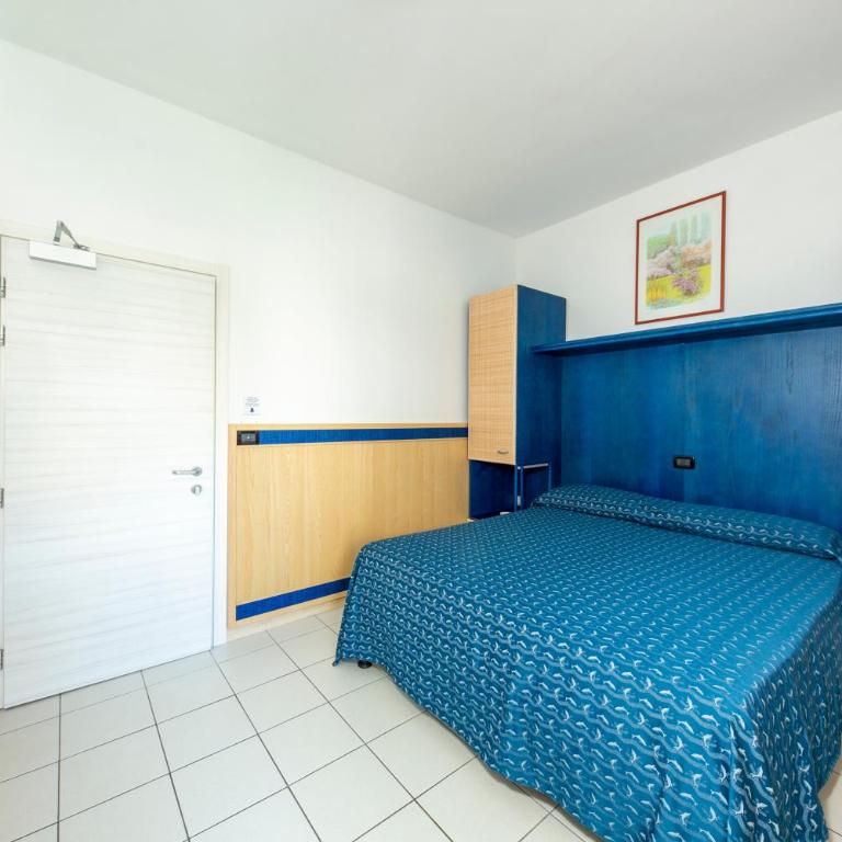 Hotel Olanda - Camera Familiare (2 Adulti + 1 Bambino) - 4