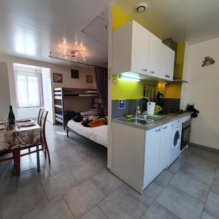 Residence Alassa - Hébergement Angelo 102 - 11