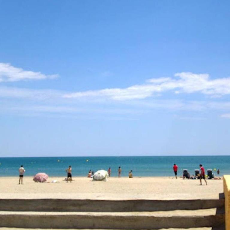 Cap d'Agde appart. 4/6 pers. avec jardin, piscine. - Appartement 2 Chambres - 17
