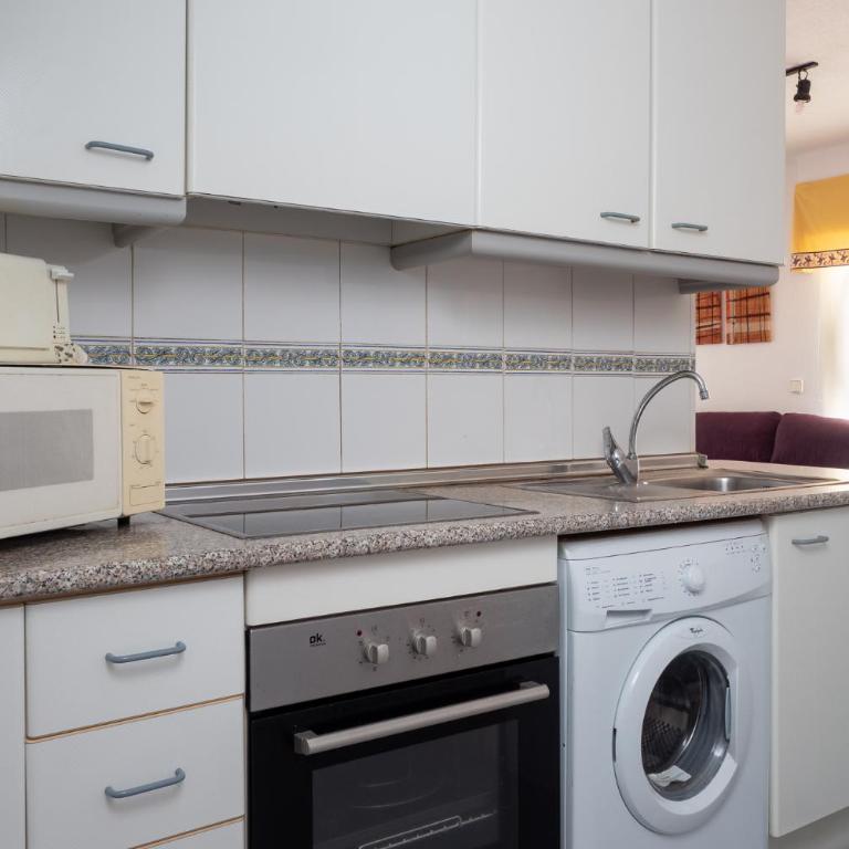 Torrevieja junto Cala Ferris y Punta Prima - Apartamento de 2 dormitorios - 11