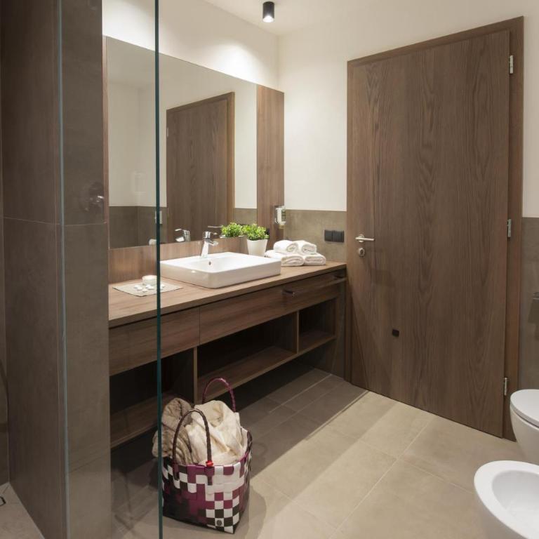 Garden Park Hotel - Suite with Spa Bath and Infrared Cabin - 5
