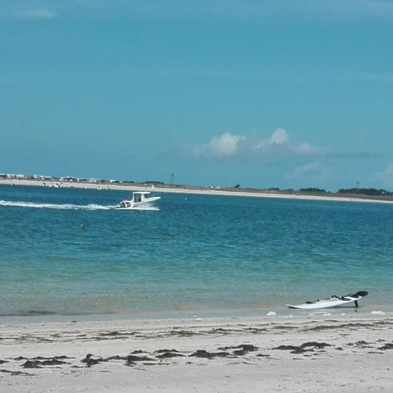 villa les pieds dans l eau - Three-Bedroom House - 8