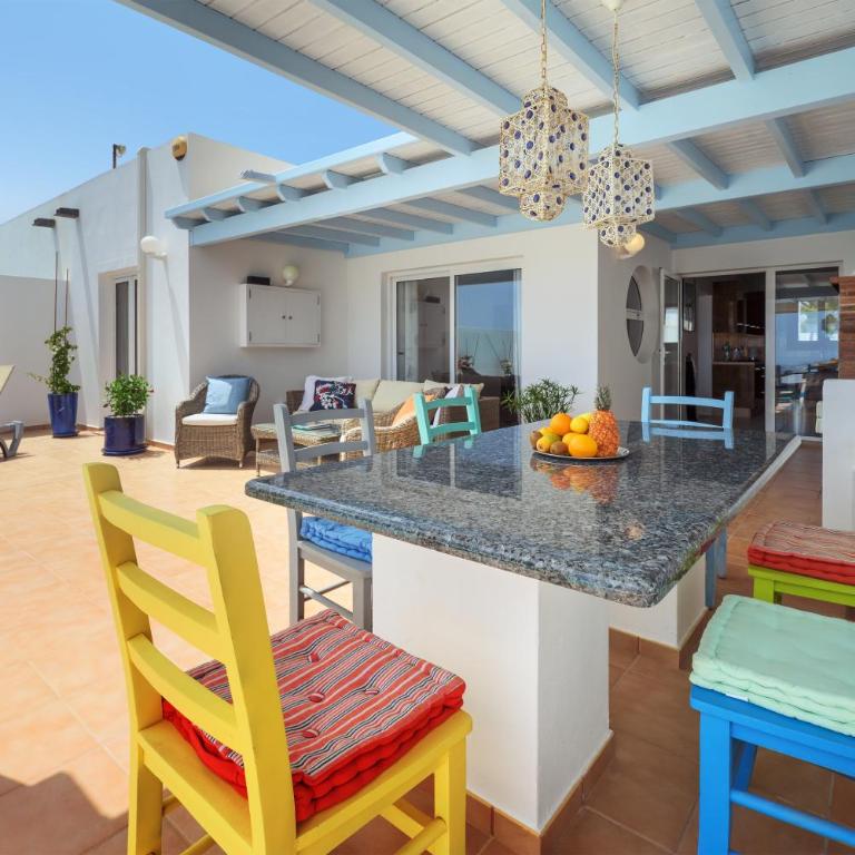 Poolvilla with Oceanview (wheelchair accessible/pool lift) - Three-Bedroom Villa - 16