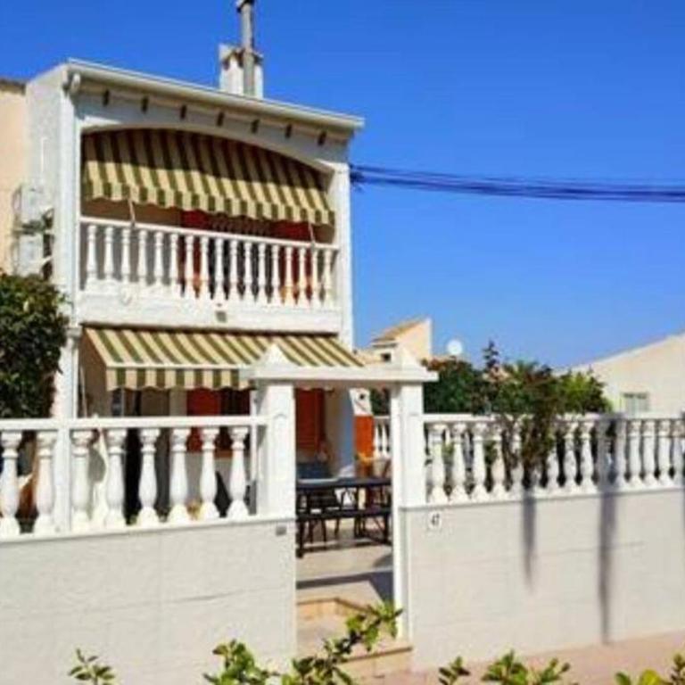 Casa Makis - Three-Bedroom House - 18