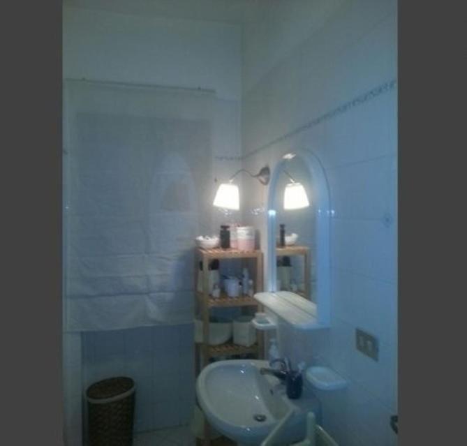 Vomero Apartment - Appartamento con 2 Camere da Letto - 17