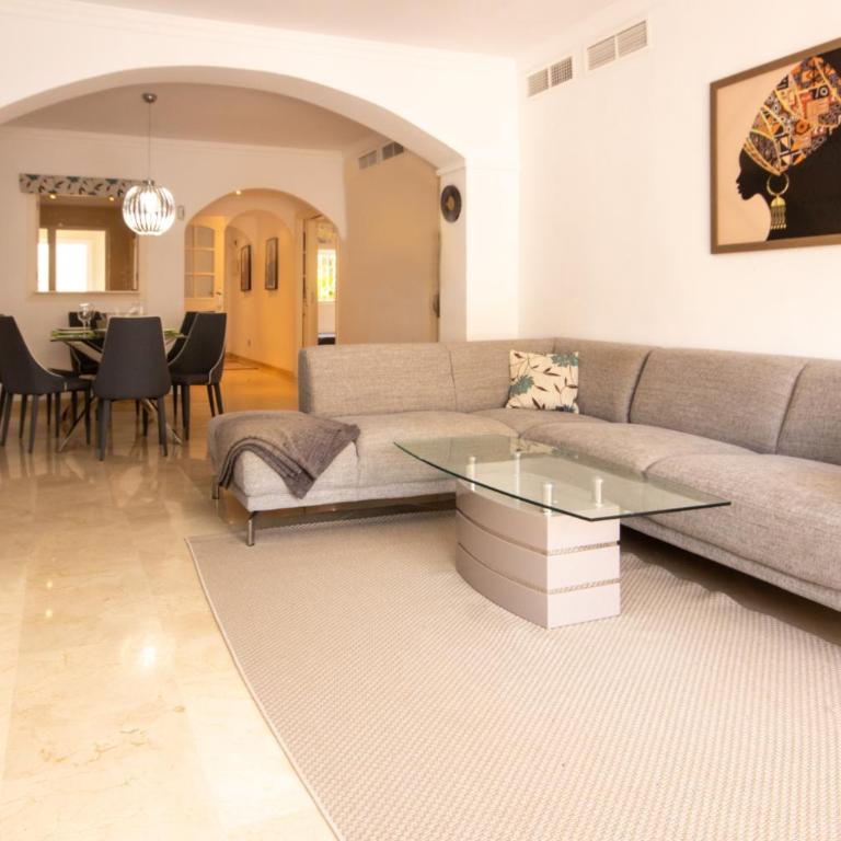 Ground Floor Apartment, Los Jardines de Santa Maria Elviria - Apartamento de 2 dormitorios - 8
