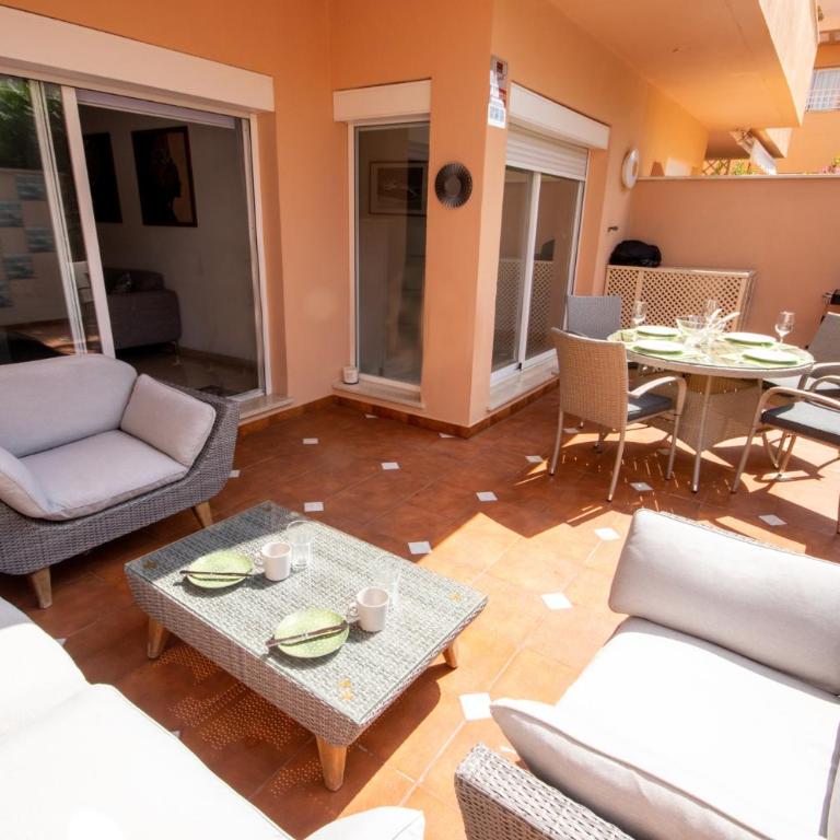 Ground Floor Apartment, Los Jardines de Santa Maria Elviria - Apartamento de 2 dormitorios - 28