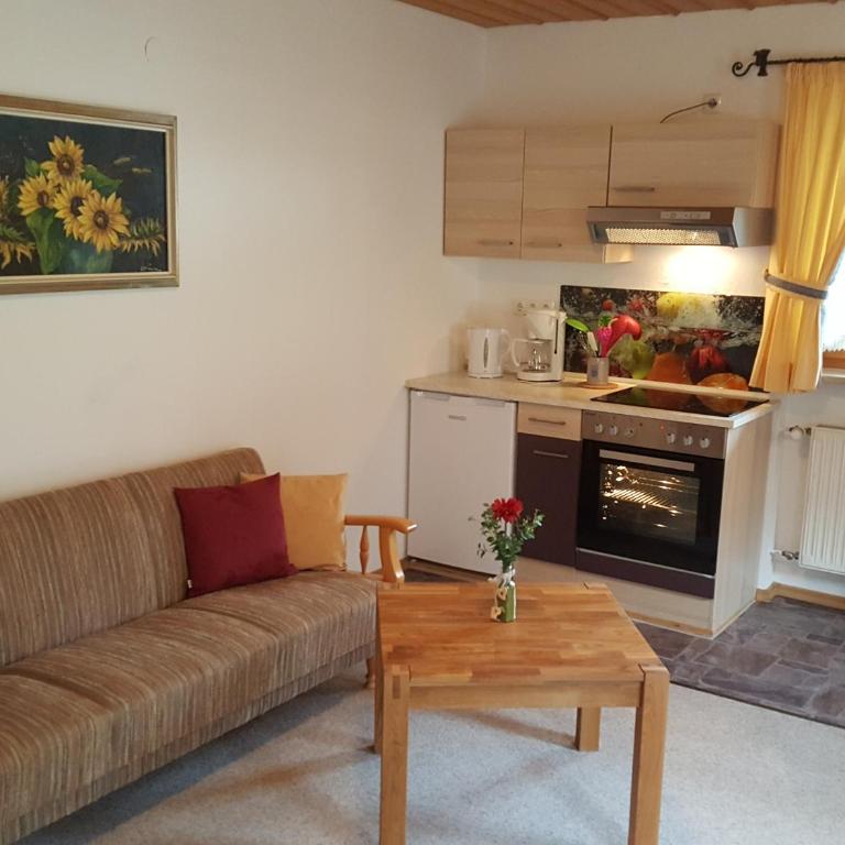 Ferienwohnungen Hammerstiel - Apartamento con balcón - 6