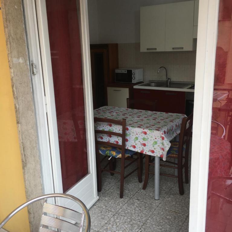APPARTAMENTO ADRIA 1 CAMERA, Cucina, Bagno, Terrazzo - Appartamento con 1 Camera da Letto - 40