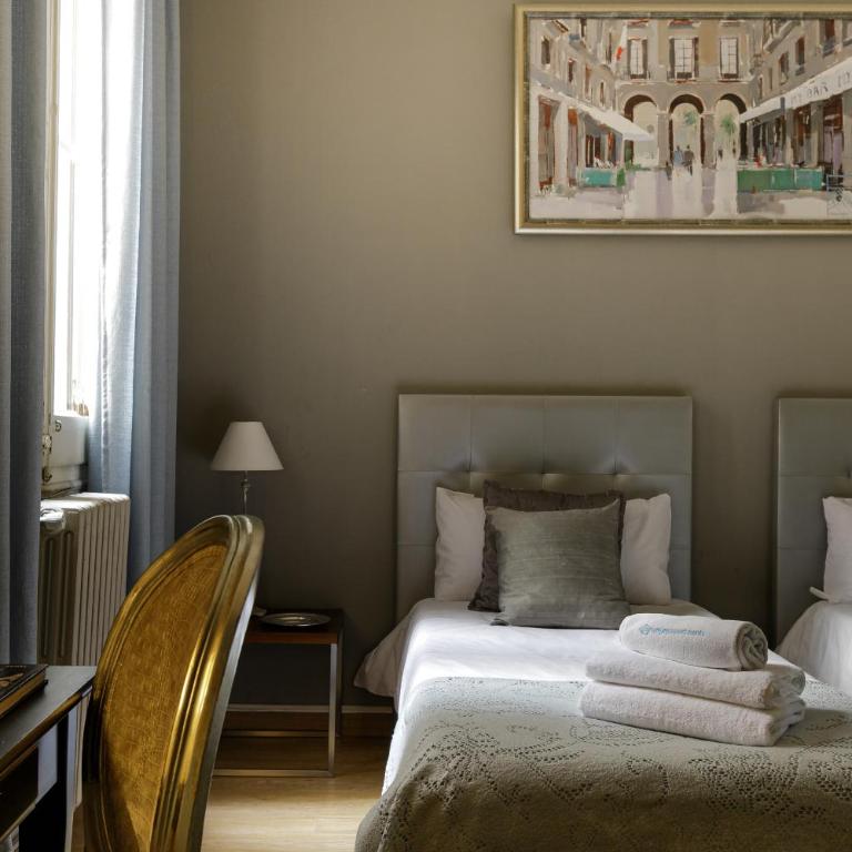 Enjoy Apartments Gran Via - Two-Bedroom Apartment - 13