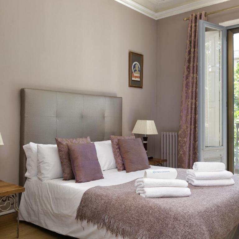 Enjoy Apartments Gran Via - Two-Bedroom Apartment - 8