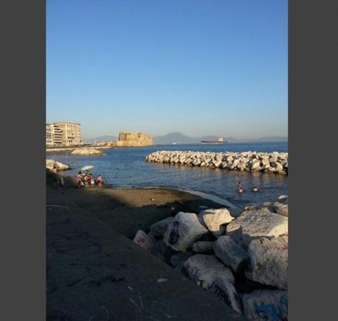 Vomero Apartment - Appartamento con 2 Camere da Letto - 11