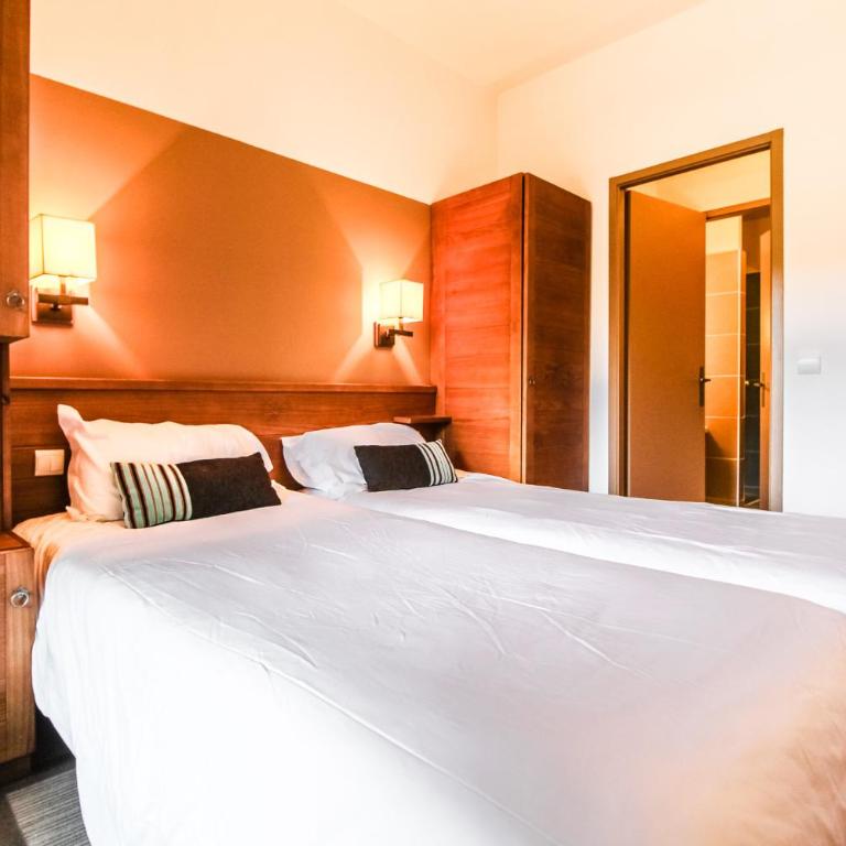 Bright spacious two bed South facing family apartment - Appartement avec Vue sur la Montagne - 25