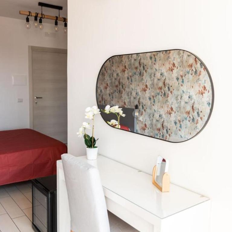 Walk Rooms - Camera Matrimoniale con Balcone (3 Adulti) - 1