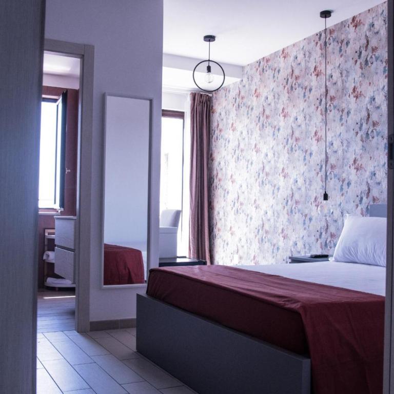 Walk Rooms - Camera Matrimoniale con Balcone (3 Adulti) - 2
