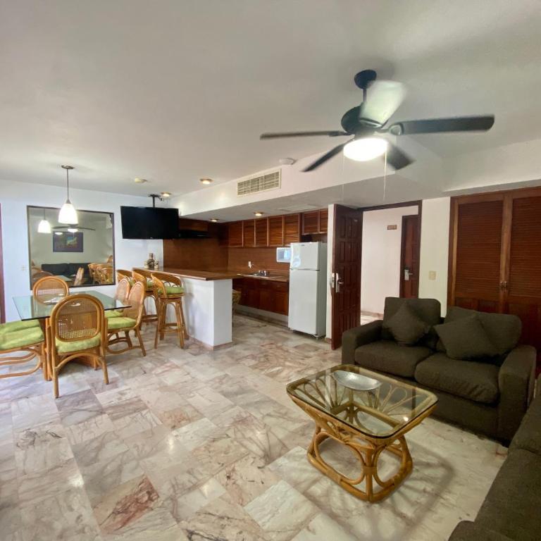 Costa Sur All Inclusive Resort - Suite de 2 dormitorios frente al mar - 10