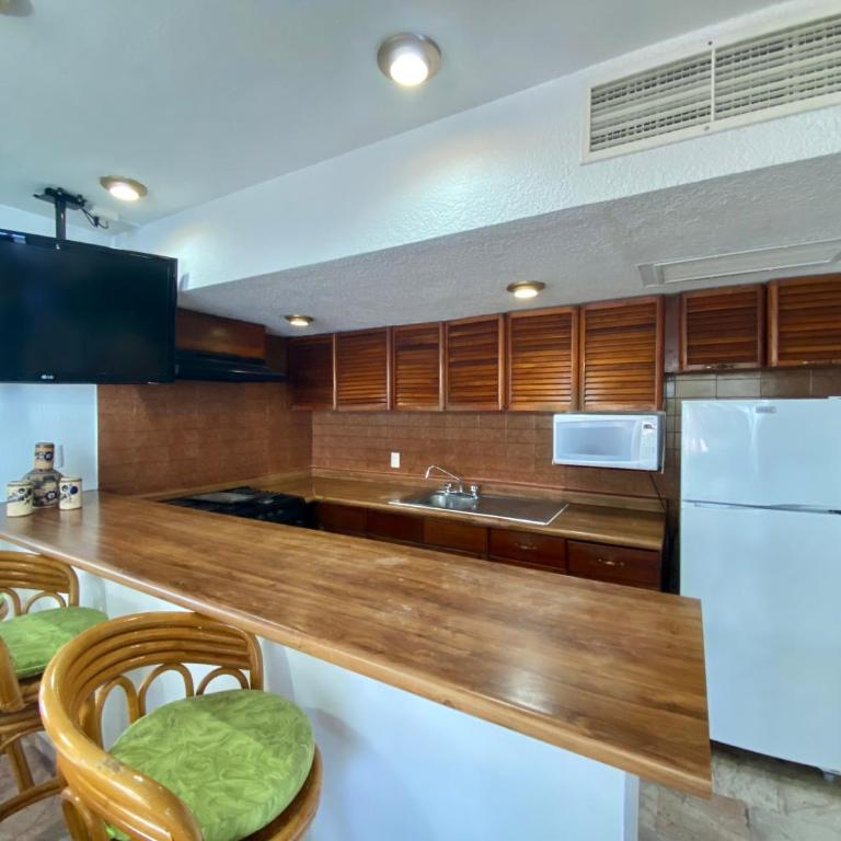 Costa Sur All Inclusive Resort - Suite de 2 dormitorios frente al mar - 1