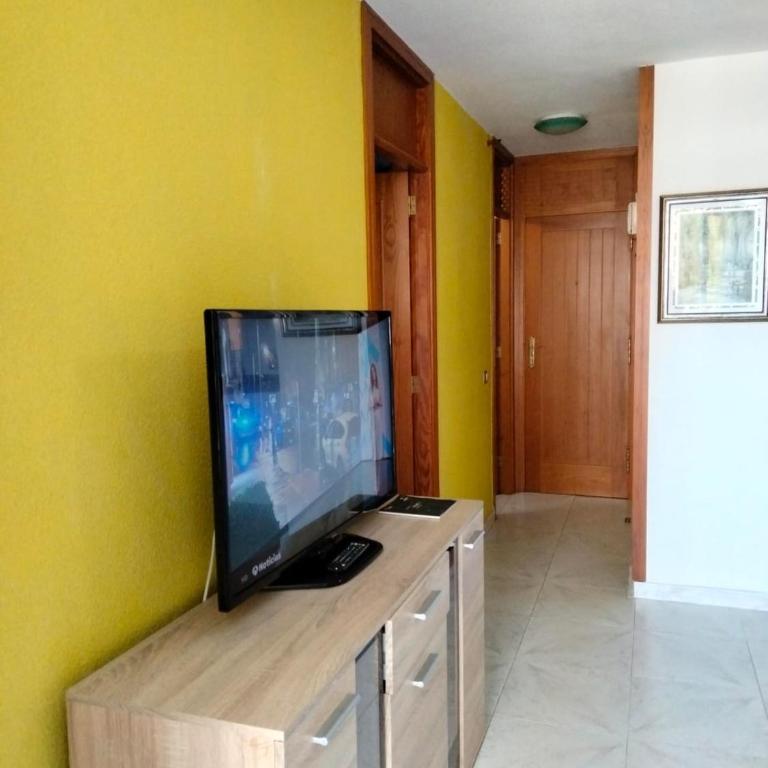 Torres de Yomely Playa las Americas - Apartment - 16