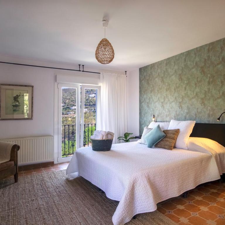 Malaga Hills Boutique Wellness and Hikers Eco-Hotel Adults Only - Habitación Superior con cama extragrande - 3