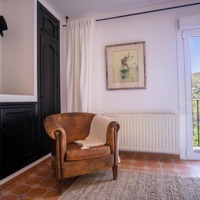 Malaga Hills Boutique Wellness and Hikers Eco-Hotel Adults Only - Habitación Superior con cama extragrande - 6