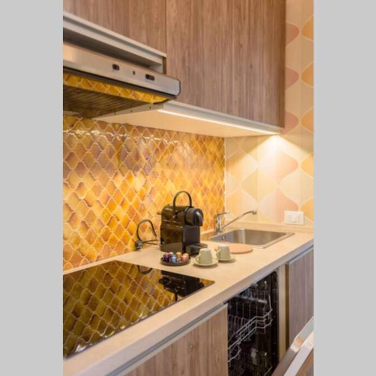 RomAntica Suite with balcony near San Giovanni - Appartamento con 1 Camera da Letto - 28