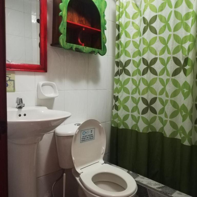 Flying Donkey - Habitación Familiar con baño privado - 6