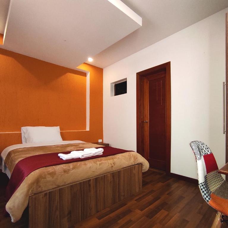 Hostal NIZZA - Suite con bañera de hidromasaje - 2