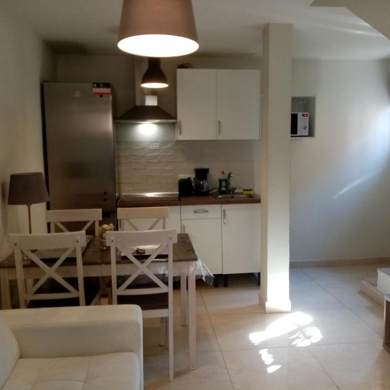 Beach Bungalow Port,free parking - Apartamento Dúplex - 17
