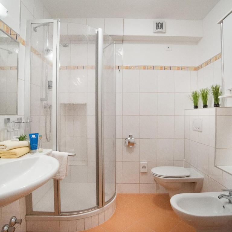 Hotel Alpenblick - Familienzimmer - 7