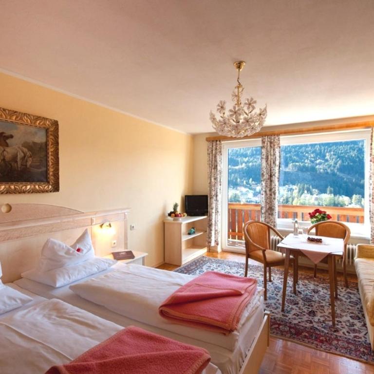 Hotel Alpenblick - Zimmer mit Balkon und Panoramaaussicht - 2