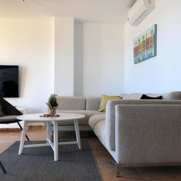 AR27-5 Amplio ático en primera línea del casco antiguo - Two-Bedroom Apartment - 15