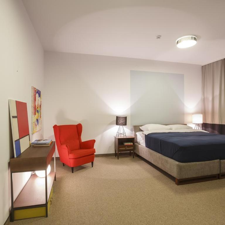 Savamala b&b - Standardna Dvokrevetna Soba sa Bračnim Krevetom - 3