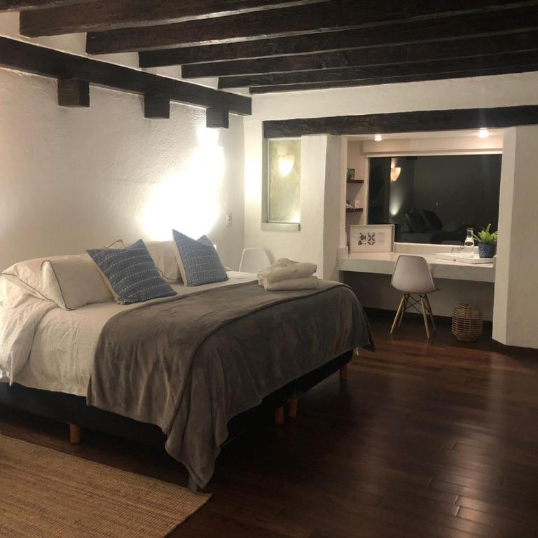 Casa San Angel Inn Boutique charming house - Two-Bedroom House - 8
