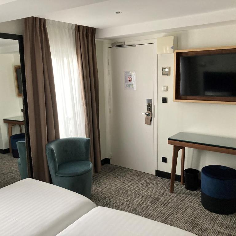 Le Grand Hôtel de Normandie - Chambre Lits Jumeaux Confort - 7