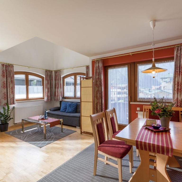 Hotel Garni Ferienhof - Deluxe Suite - 11