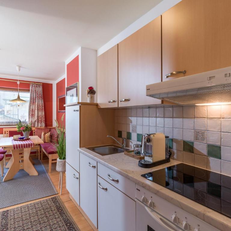 Hotel Garni Ferienhof - Deluxe Suite - 12