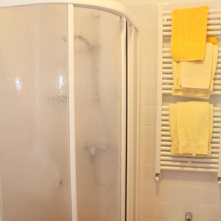 Garnì Casa Rabagno - Doppelzimmer mit Balkon - 5