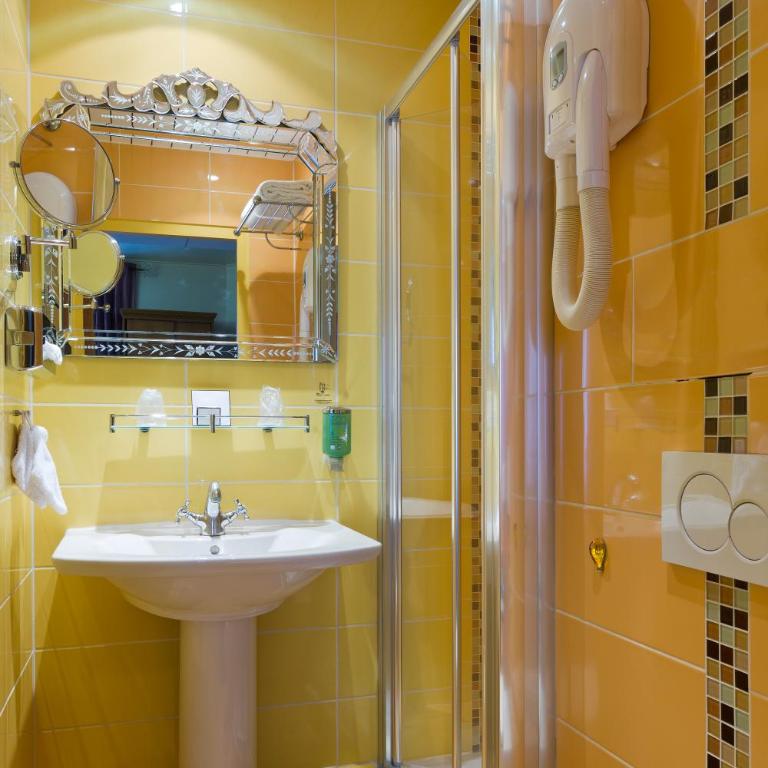 Hôtel Aurore Paris Gare de Lyon - Chambre Double Classique avec Lit Double - Non-Fumeurs - 1