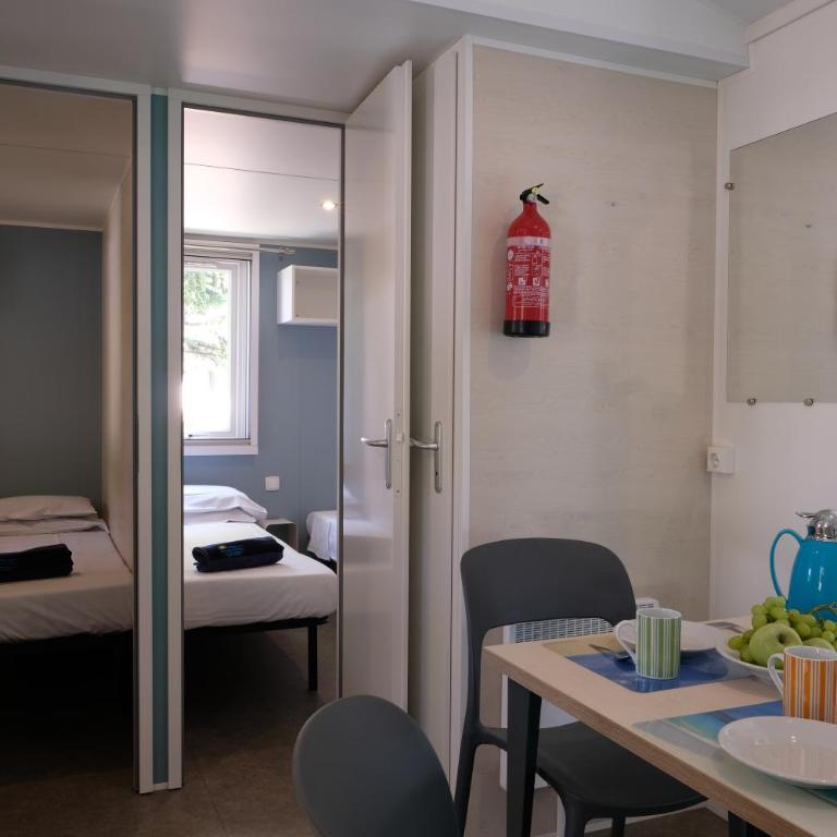 Happy Camp Mobile Homes in Camping Laguna Village - Casa Mobile Premium. - 3