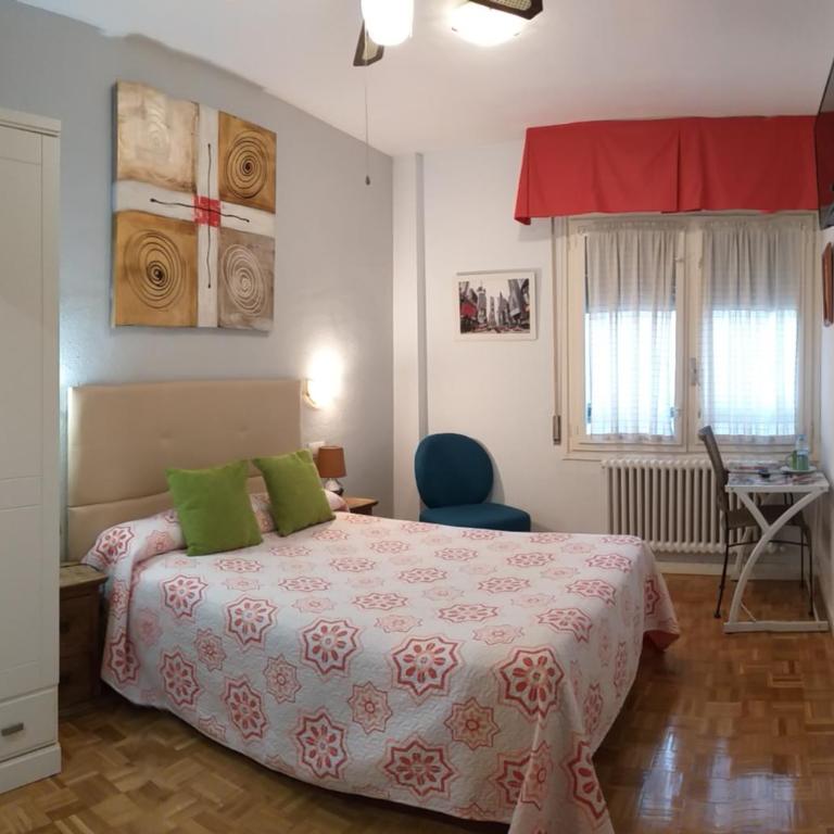 Hostal Meson Del Barro - Alojamientos Pamplona - Habitación Doble - 2