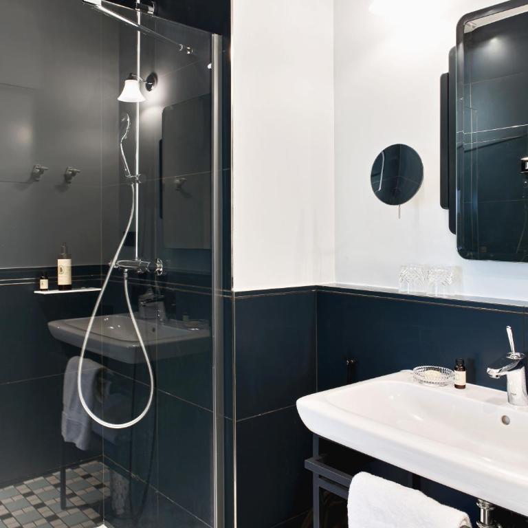 Hôtel Botaniste - Chambre Double ou Lits Jumeaux Standard - « Mélisse » - Maison Boileau - 39 Rue Boileau - 1