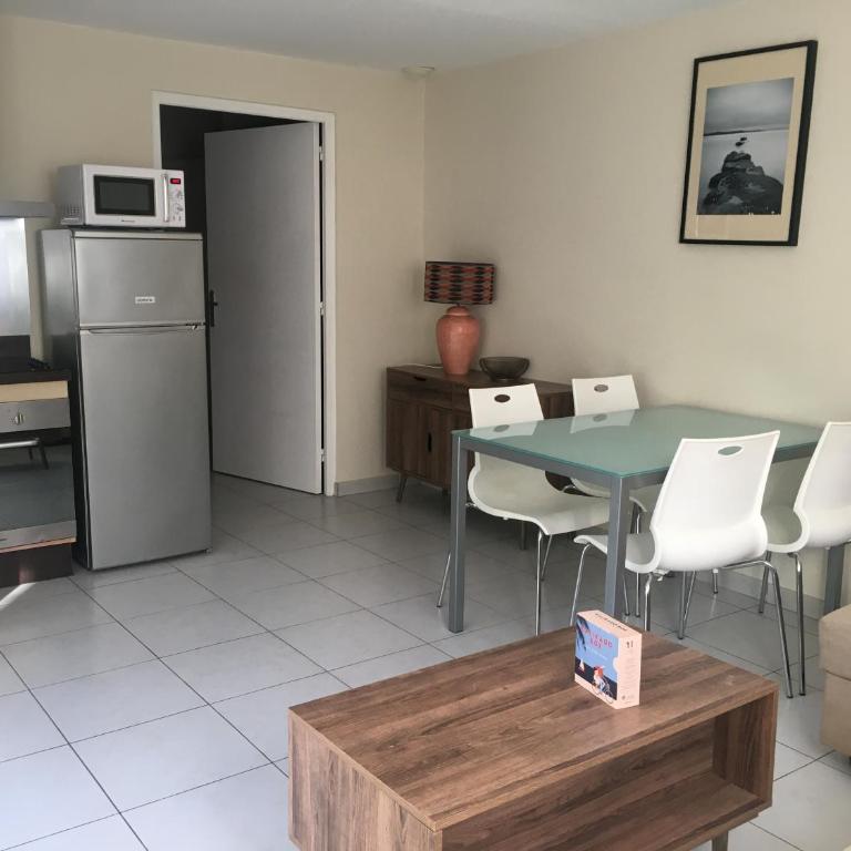 Hotel et Camping Les Rives du Loup - Appartement 1 Chambre - 4
