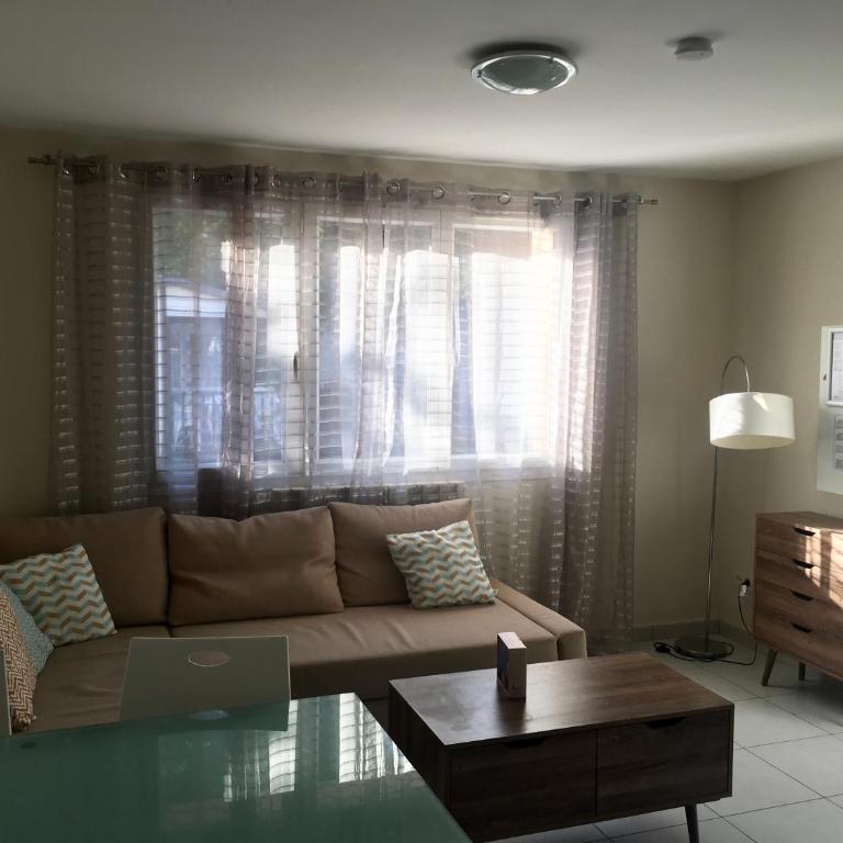 Hotel et Camping Les Rives du Loup - Appartement 1 Chambre - 1