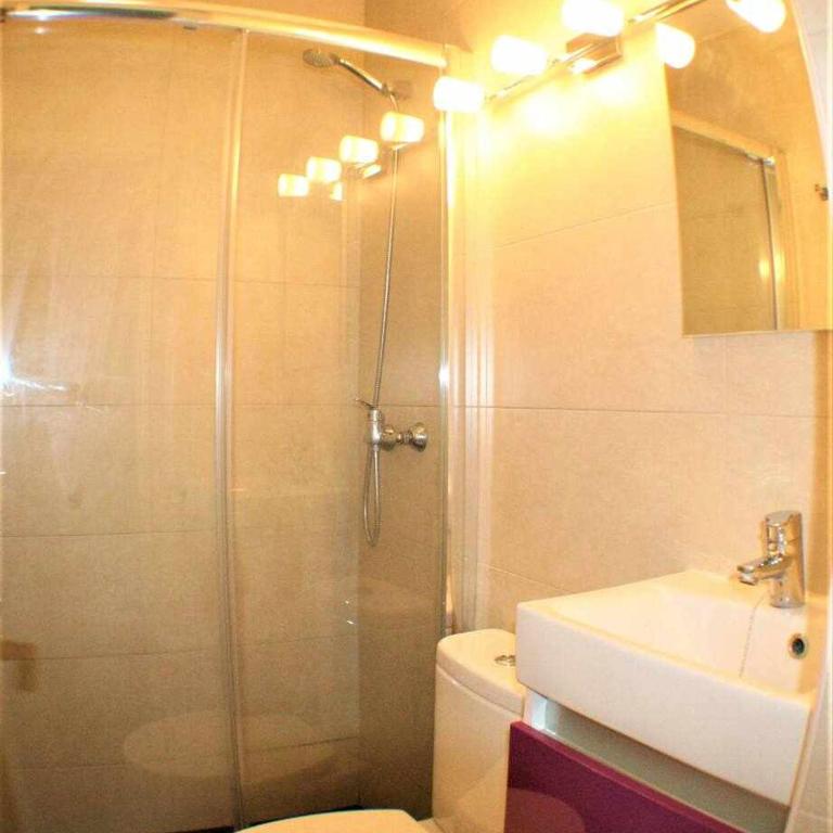 Apartamento cercano a Madrid Rio céntrico. Nuevo - One-Bedroom Apartment - 15