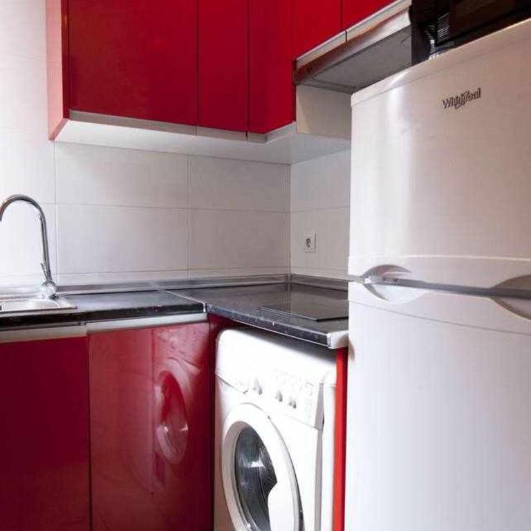Dos dormitorios al lado del metro centrico moderno - Apartamento - 6